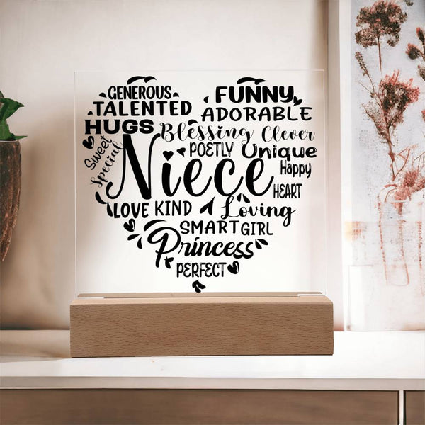 Niece Word Heart – She's Everything Good Plaque