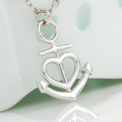 To My Mom – My Anchor & Guide Necklace